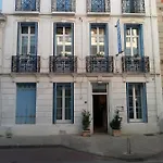 Emilie Hotel 2*