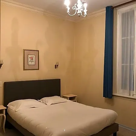 Emilie Hotel